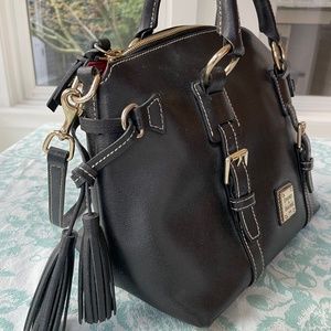 Dooney and Bourke vintage black leather handbag